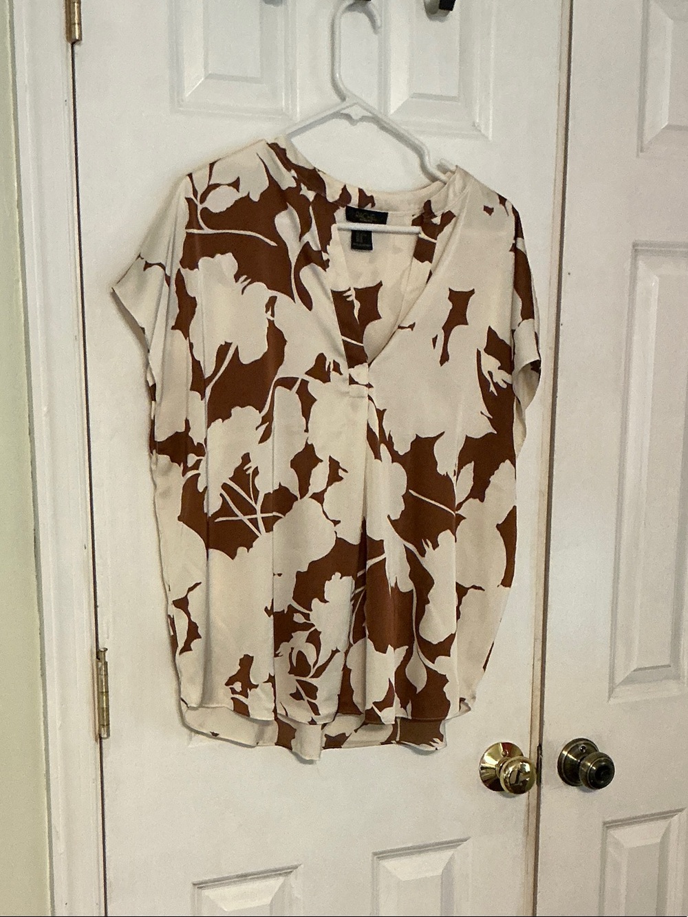 RACHEL Rachel Roy Cream and Brown Floral V-Neck Blouse